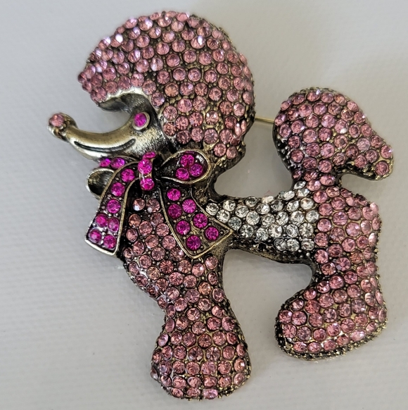 Jewelry - Beautiful Pink Rhinestones  Poodle Brooch